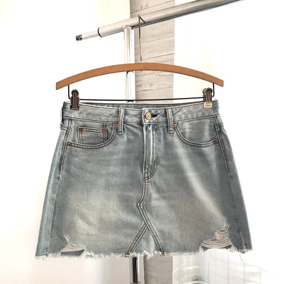 American Eagle Distressed Denim Mini Skirt - Picture 2 of 6